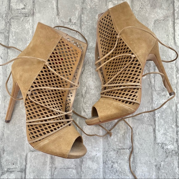 Steve Madden Shoes - STEVE MADDEN Cognac Tan Brown Heeled Booties with laces MADDYE